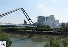 Blick auf den Düsseldorfer Medienhafen