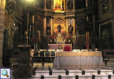 Altar der Kirche des Monasterio de Guadalupe