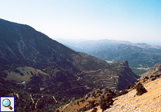 Der Ambélos-Pass liegt 1.050 Meter über dem Meeresspiegel