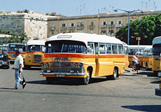 Ein Bus in Valletta
