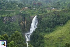 Devon Falls, einer der vielen schönen Wasserfälle Sri Lankas