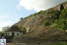 Eingang zu den Höhlentempeln von Dambulla